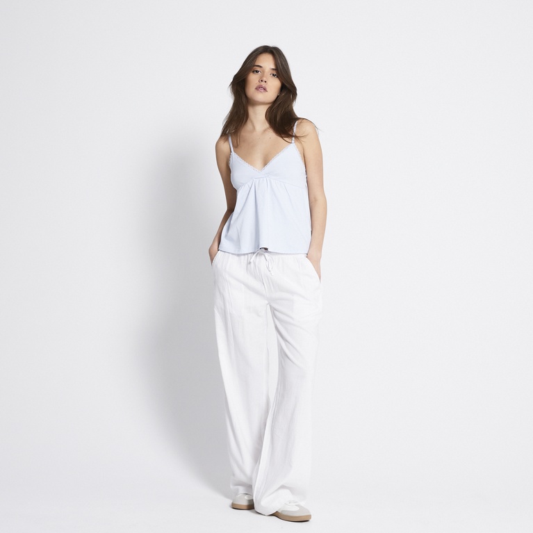 Lace detail v-neck top "Tessa" Light blue